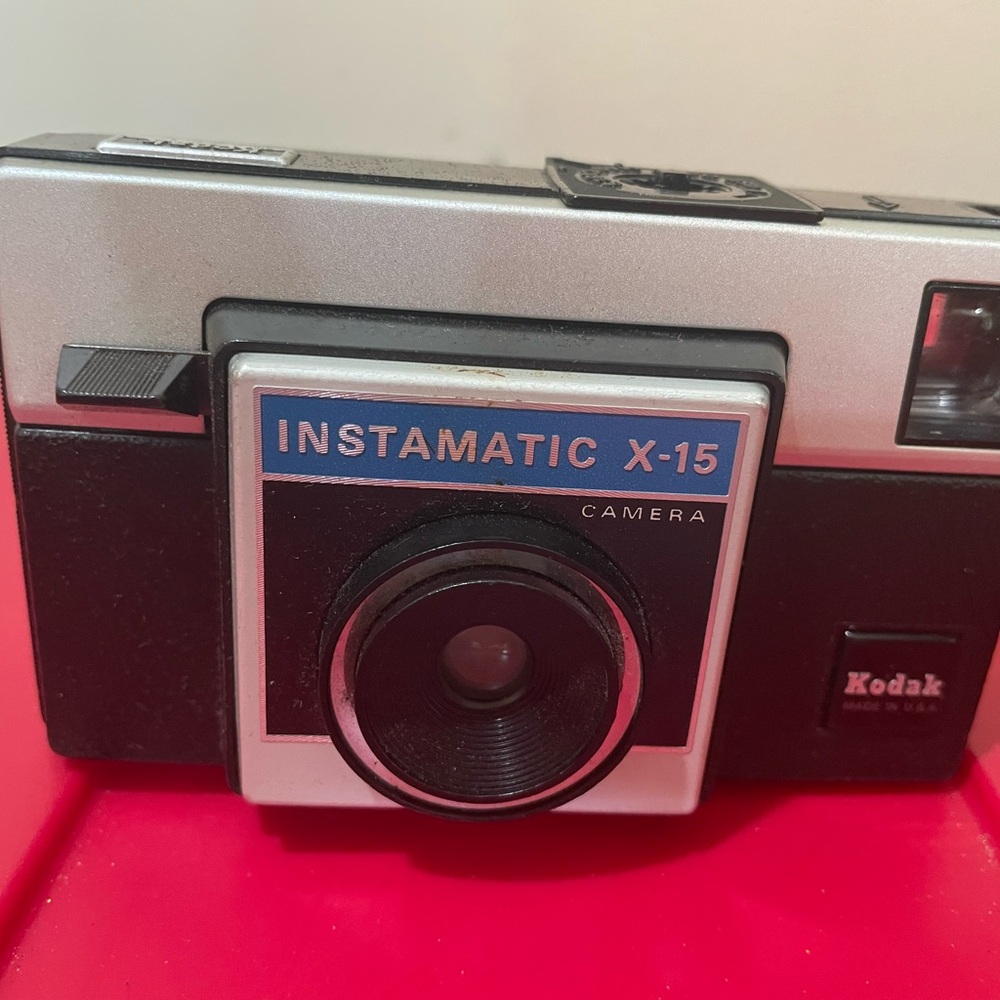 Kodak Instamatic X-15 in Black and Silver